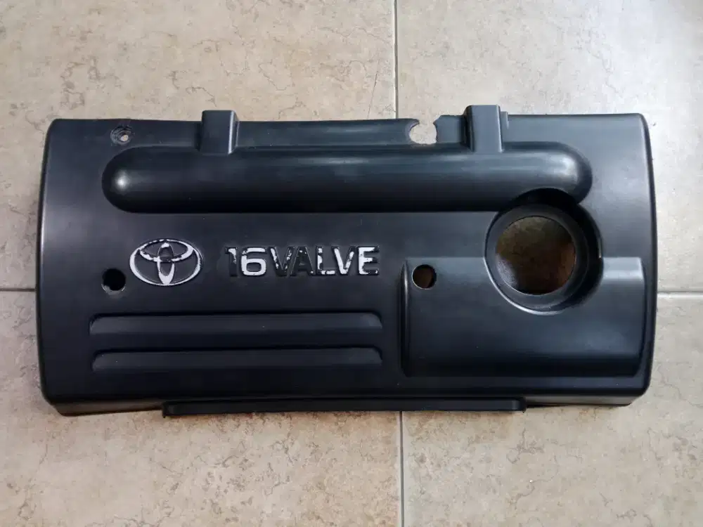 Cover tutup engine toyota altis