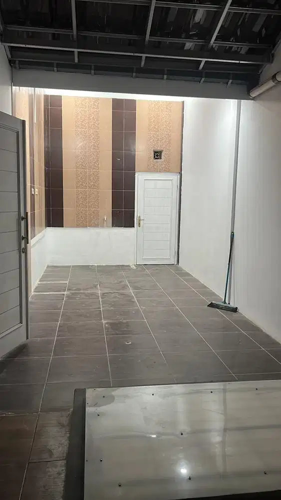 DISEWAKAN RUMAH DI PONDOK KELAPA