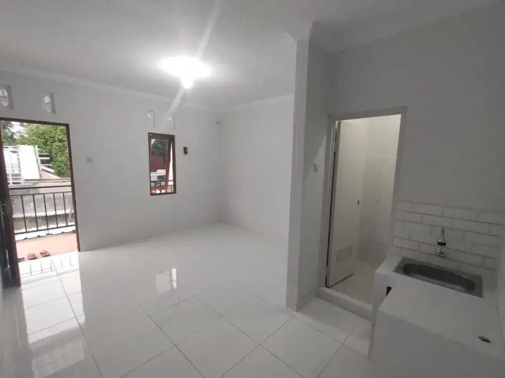 Disewakan kost di dekat Sch