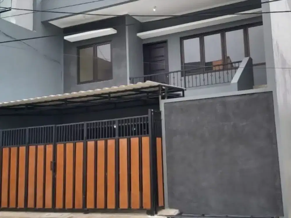 Rumah Imperial Gading Kelapa Gading 8x15m 2 lantai, bangunan masih sangat baru