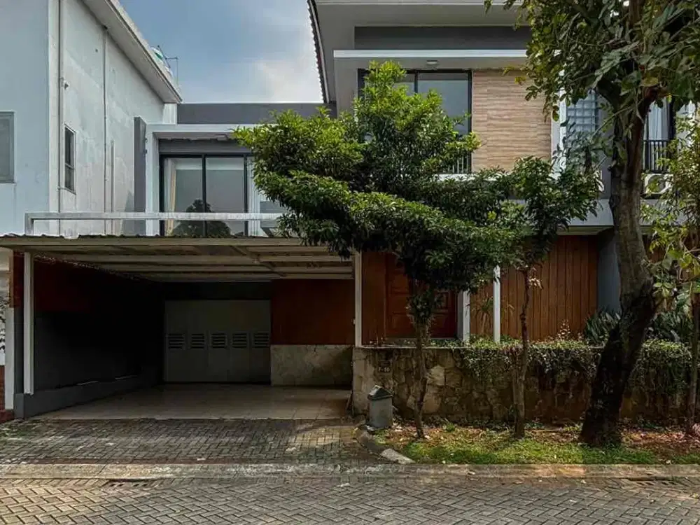 Kebayoran Rumah Mewah Bagus 5 Menit ke BX dan Pintu Toll