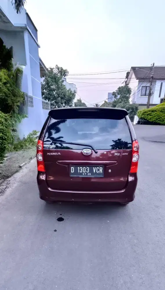 Daihatsu Xenia 2010 Bensin