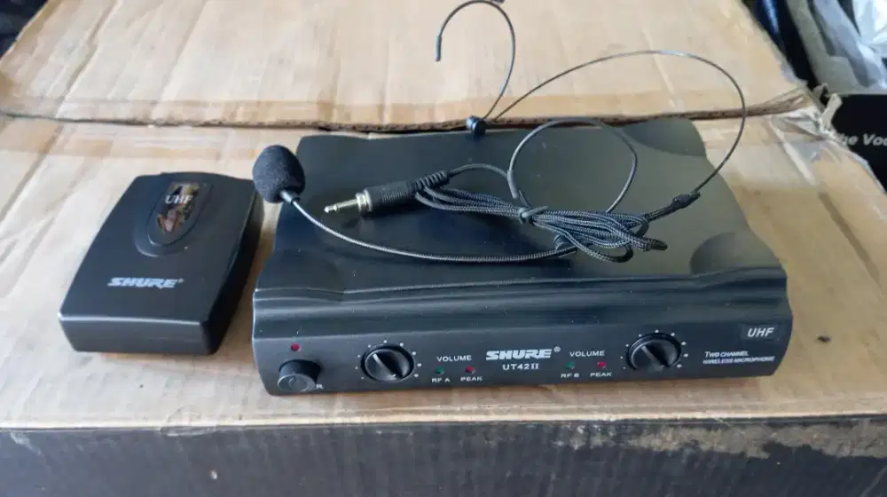 Mic wireless microphone headset bekas second