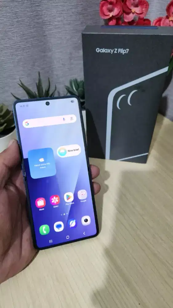 Samsung Galaxy Z Flip7 5G 12/512GB