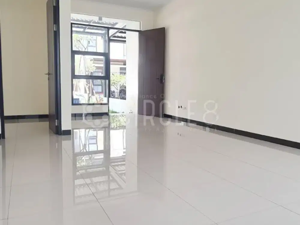 Survey Segera! Ready Hunian Minimalis Modern, Di Kawasan Tenang Taman Kopo Indah, Bandung