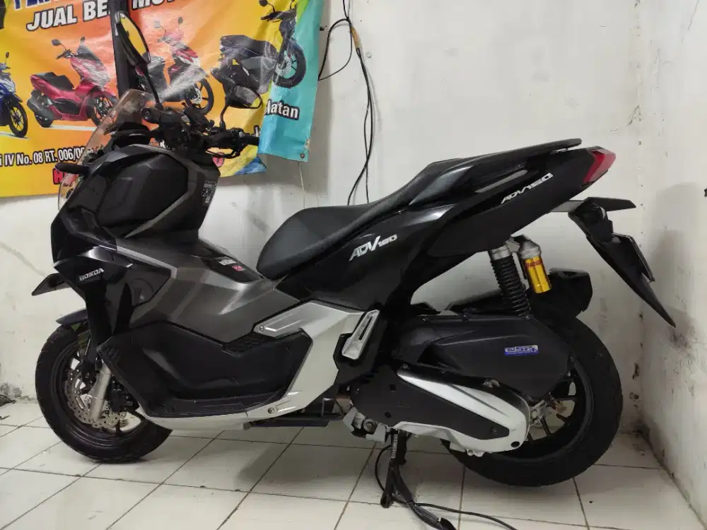 Honda ADV Tahun 2024