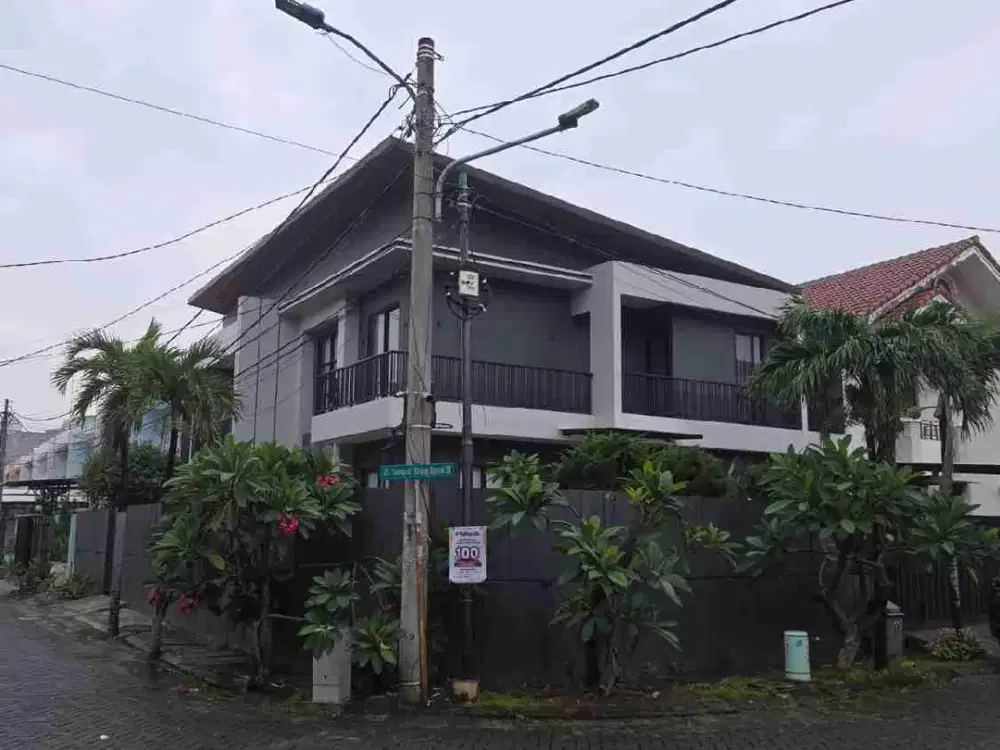 DI JUAL RUMAH HOOK.