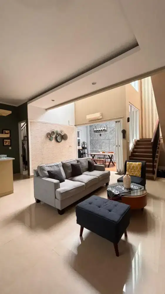Rumah cantik dan mewah di delatinos bsd harga murah
