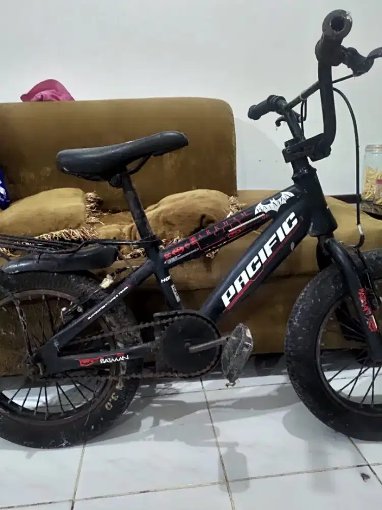 Di jual sepeda merk PACIFIC