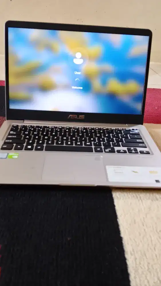 Laptop Asus vibobook s410u core i7