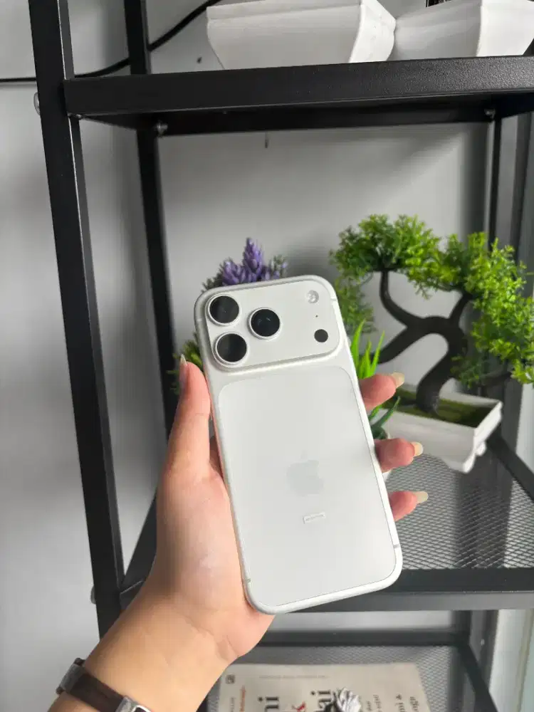 Iphone 17 Pro 256gb ibox garansi panjang