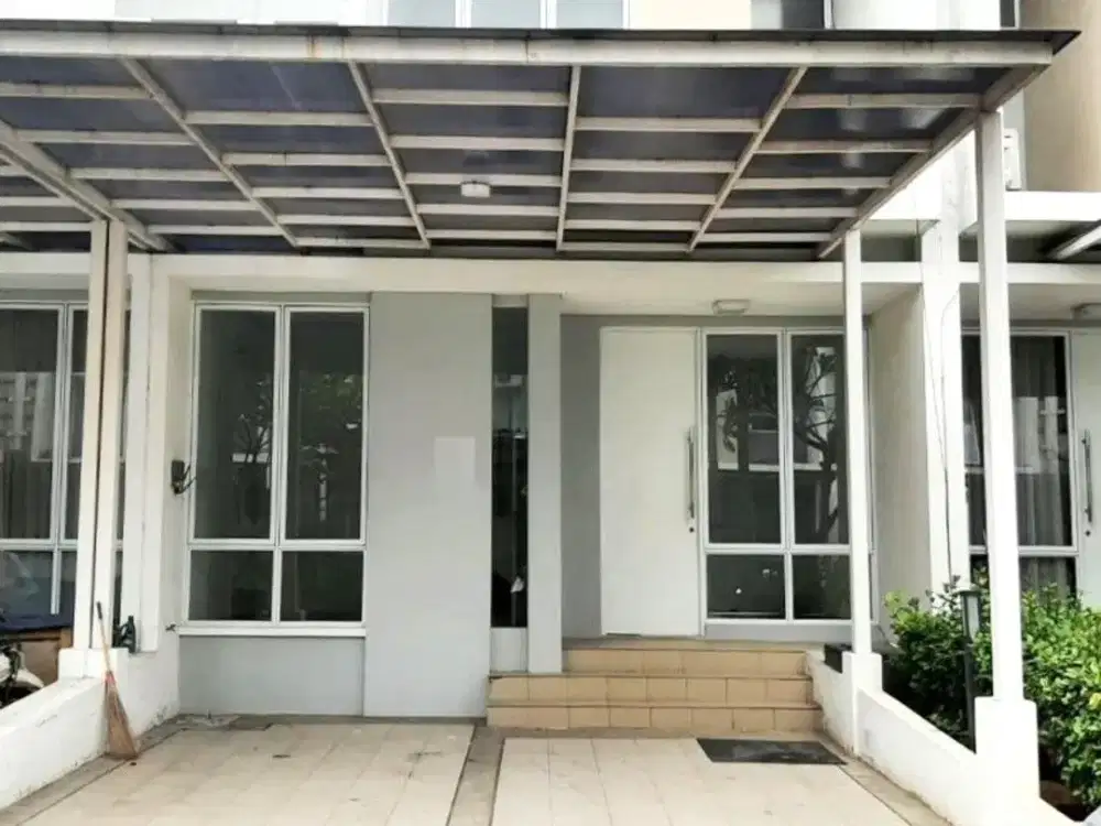 Rumah 2lt luas 6x17 102m type 4KT Cluster Yarra JGC Jakarta Garden City