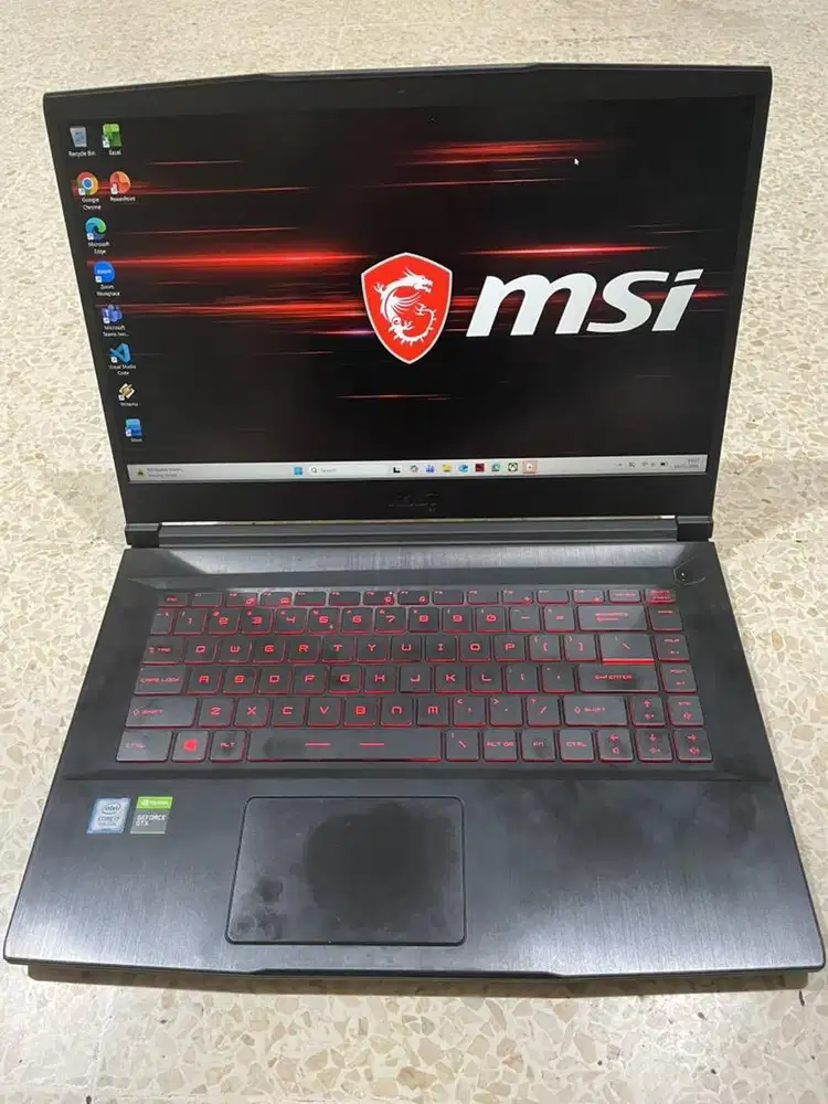 Laptop MSI GF63