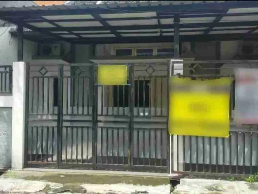 DiJual Rumah Cantik Terawat Siap Huni Karang Empat Surabaya