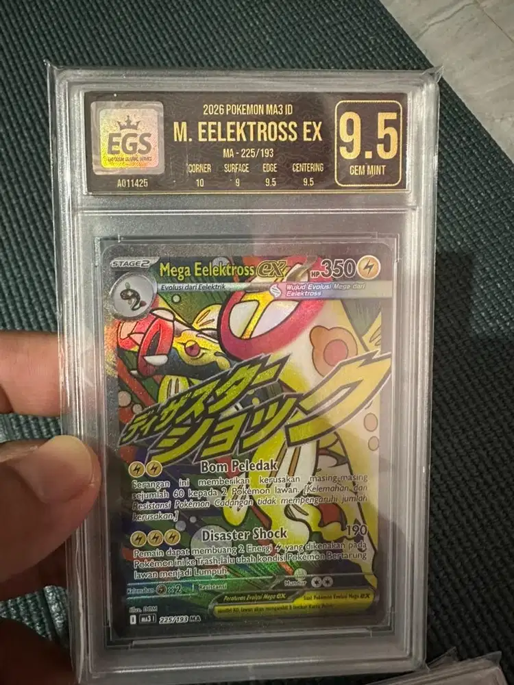 Kartu pokemon sudah grading
