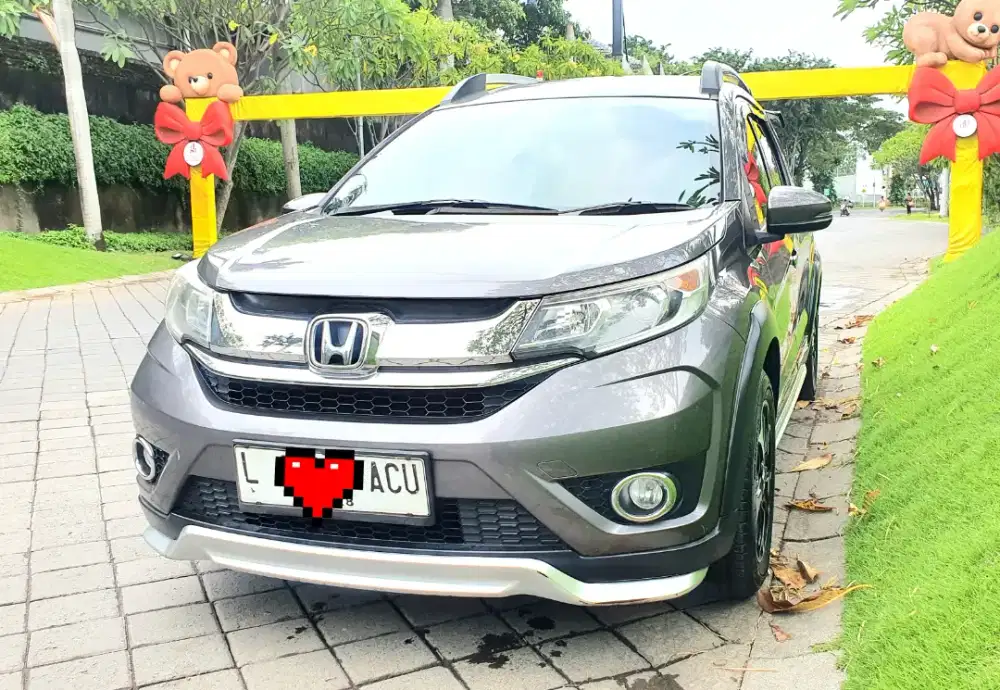 ISTIMEWA Honda BRV E Prestige 2017/2018 Tg1 Matic No Mobilio RS KIM