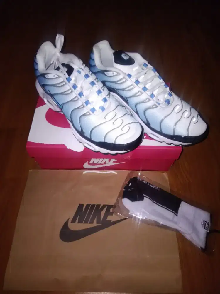 sepatuu nike tn blue
