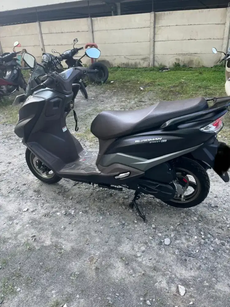 Jual santai Burgman street 125 Ex