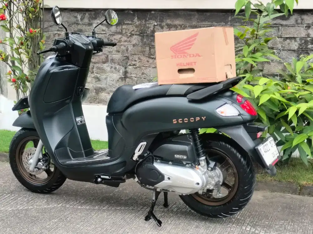 Like new scoopy prestige km 500 surat 2027