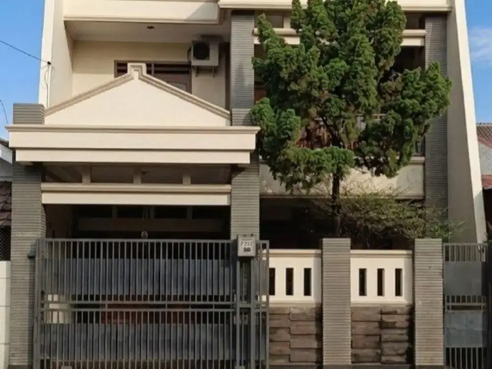 Rumah dijual Murah 2 Lantai, Pondok Kelapa, Jakarta Timur Dekat Kolam Renang Tirta Mas