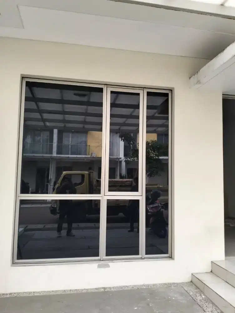 Pusat pemasangan kaca film harga murah