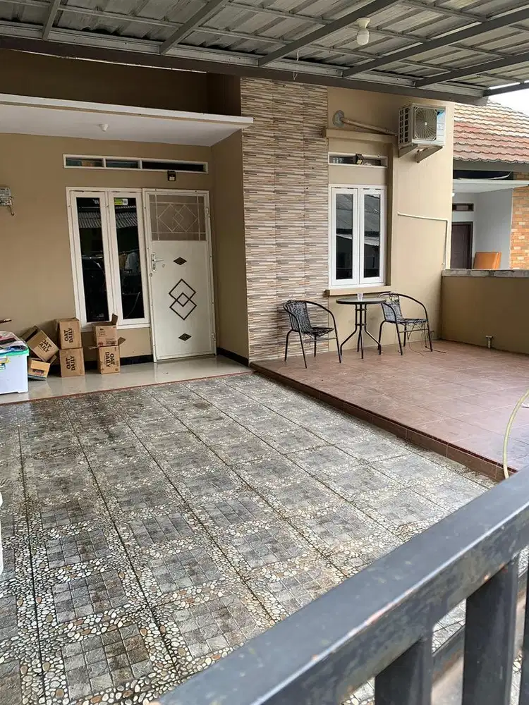 Rumah Disewakan - Way Kandis