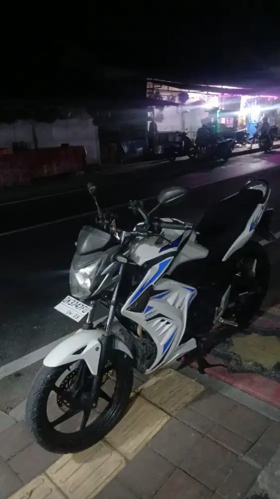 Di jual motor cbr Barang mulus