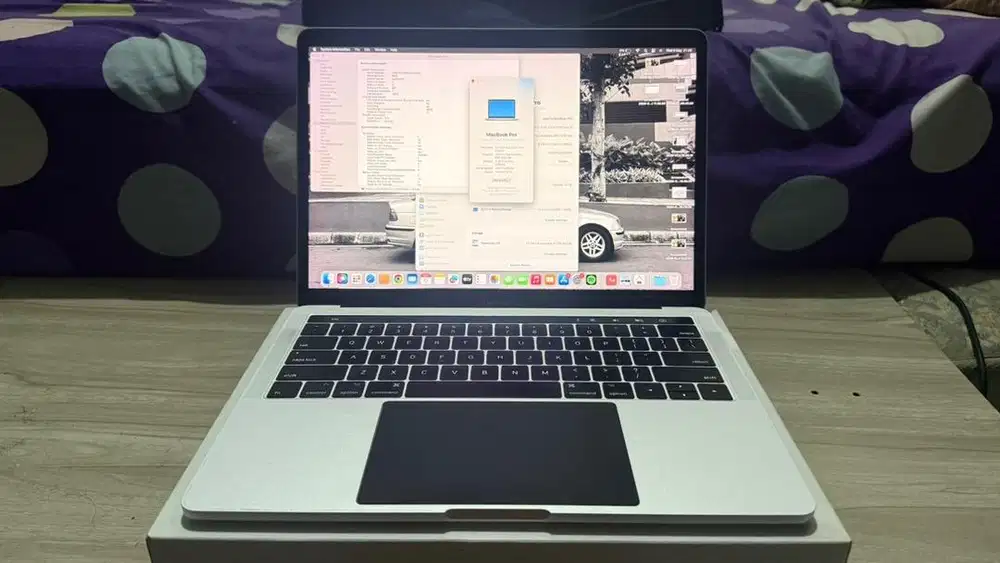 Macbook Pro 2017 Touchbar 13inch