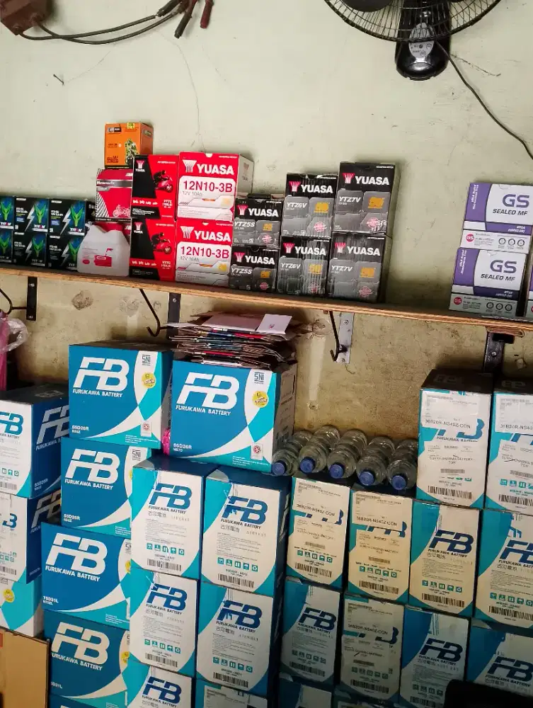 Terima aki bekas mobil & motor