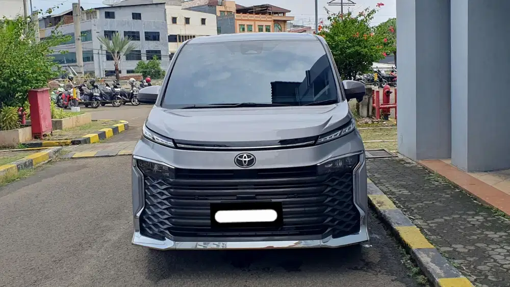 Km24rb toyota voxy cvt tss 2024 abu muda silver