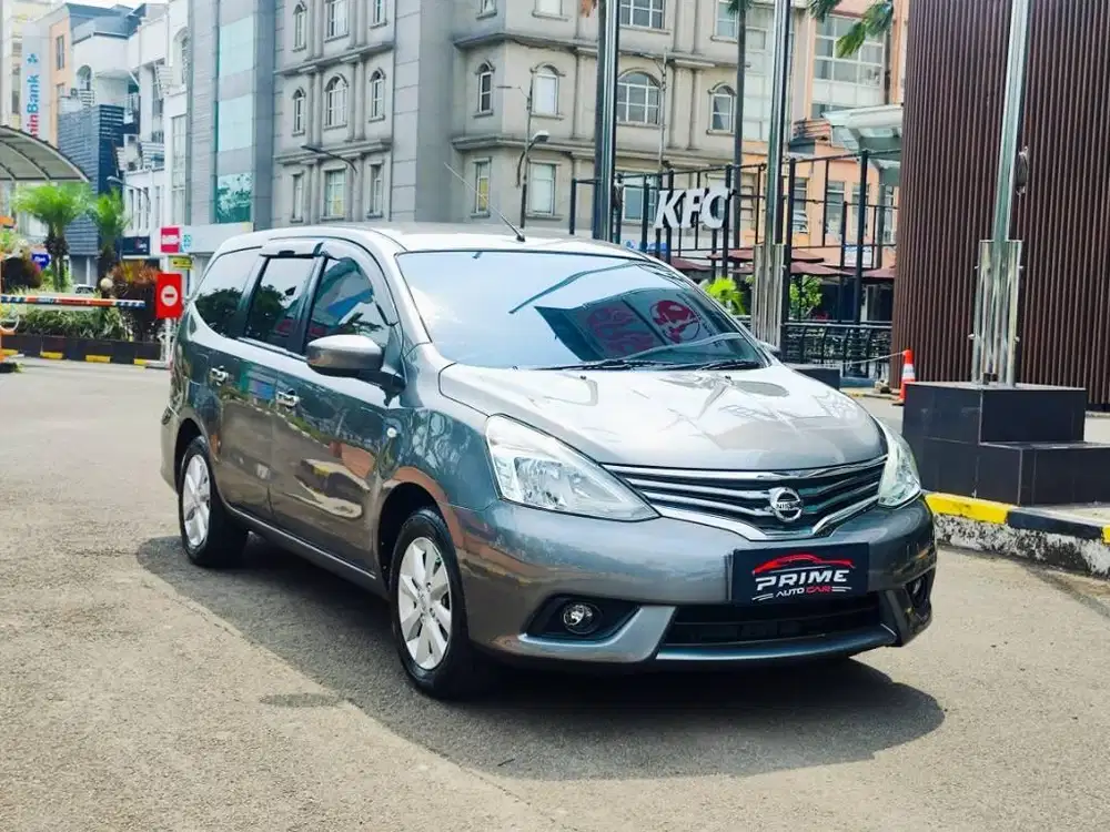 KM 30 rb‼️LIKE NEW‼️Nissan Grand Livina SV Automatic 2015 - RECORD