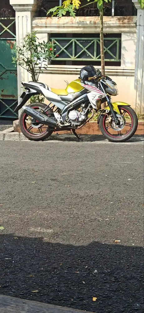 Yamaha vixion 2015