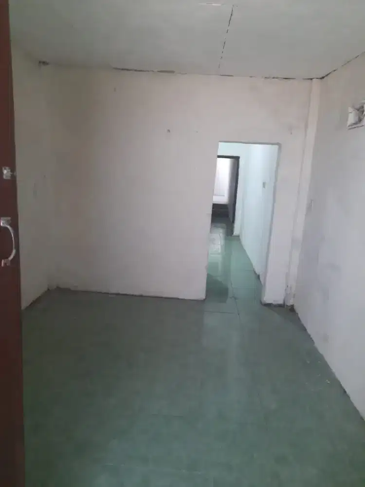 RUMAH DIKONTRAKAN MURAH KLAMPIS NGASEM