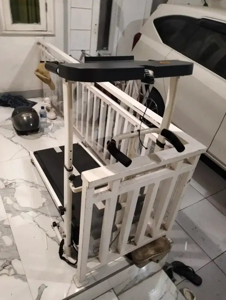Treadmill, di jual cepat