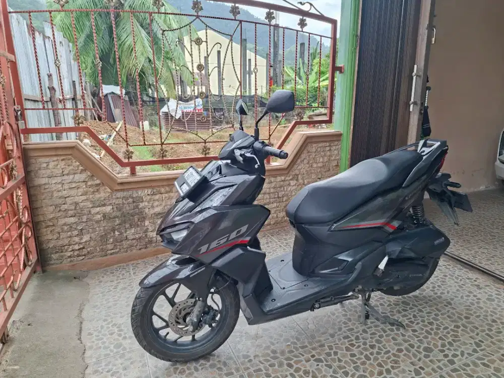 Dijual Motor Vario 160 CC TAHUN TINGGI 2022.