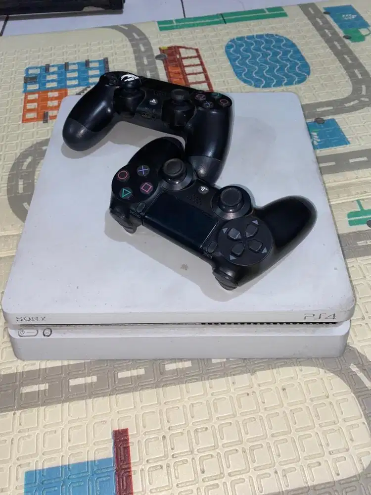 PS4 500GB (Second)