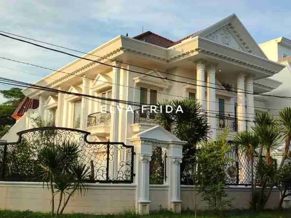 Rumah Mewah Dijual di Gayungsari Barat Surabaya