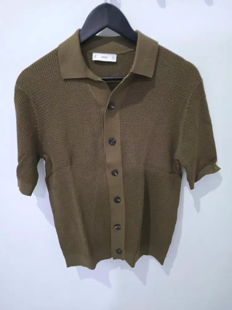 Baju knit mango