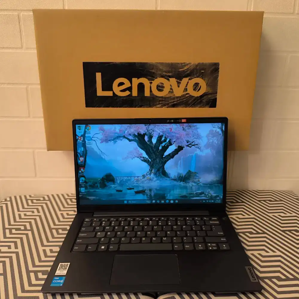 Laptop Lenovo ideapad V14 Core i3 Gen.11 Istimewa