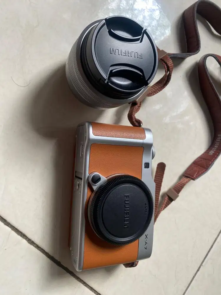 FUJIFILM X-A7 KIT 15-45MM CAMEL SILVER