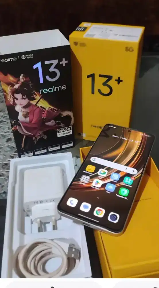 Realme 13 plus 5G 12+14 /256 fullset ori