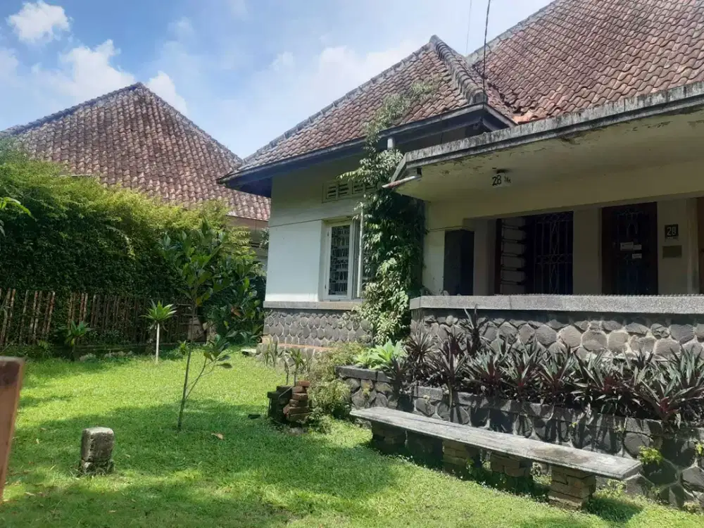 dijual Rumah Belanda di Saya gedung sate Kota Bandung