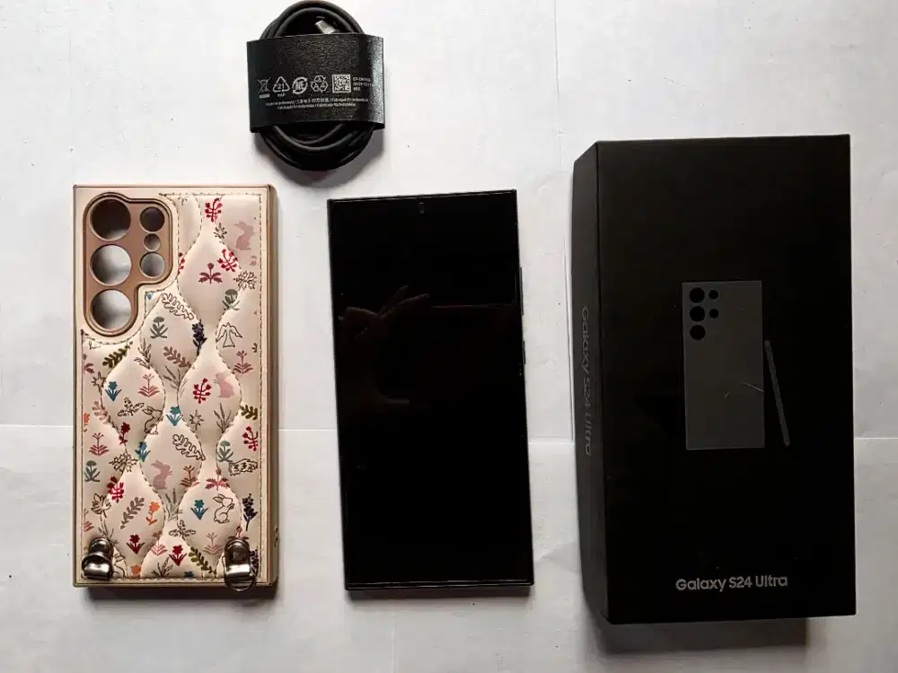WTS Samsung S24 Ultra 12 / 256 SEIN TITANIUM BLACK