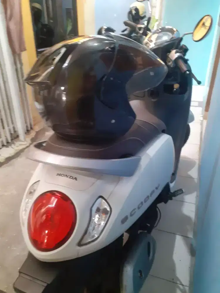 Helm nhk r6 size m