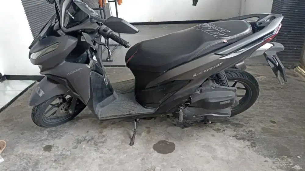 Jual Cepat – Honda Vario 125 CBS ISS Tahun 2019
