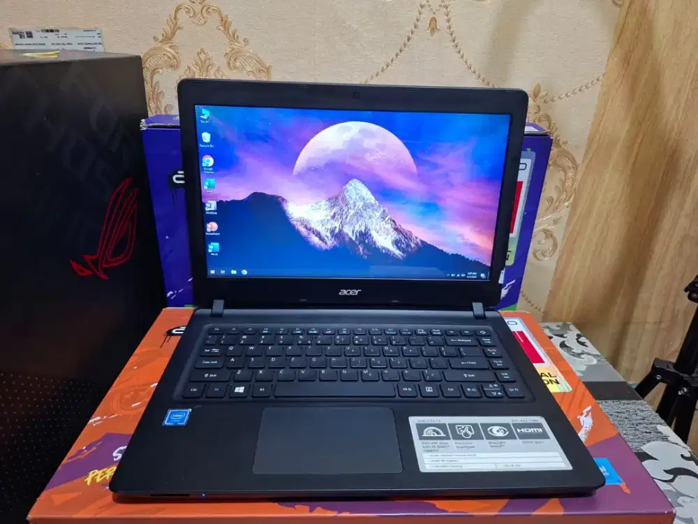 Laptop Lenovo Acer Aspire ES1-432