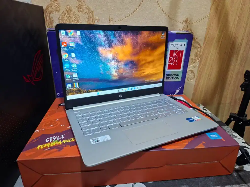 Laptop Hp 14s Core i5 1215U Ram 8/512 Backlight Keyboard Mulus