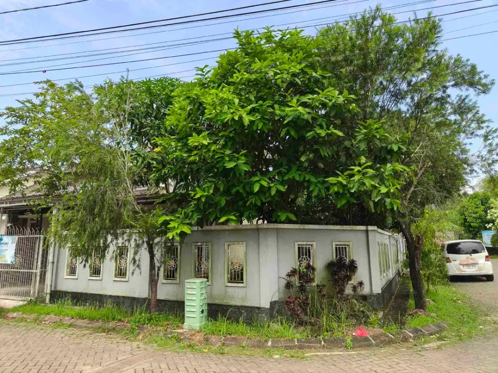 Dijual rumah di hoek dekat fasum di Citra Indah City Jonggol