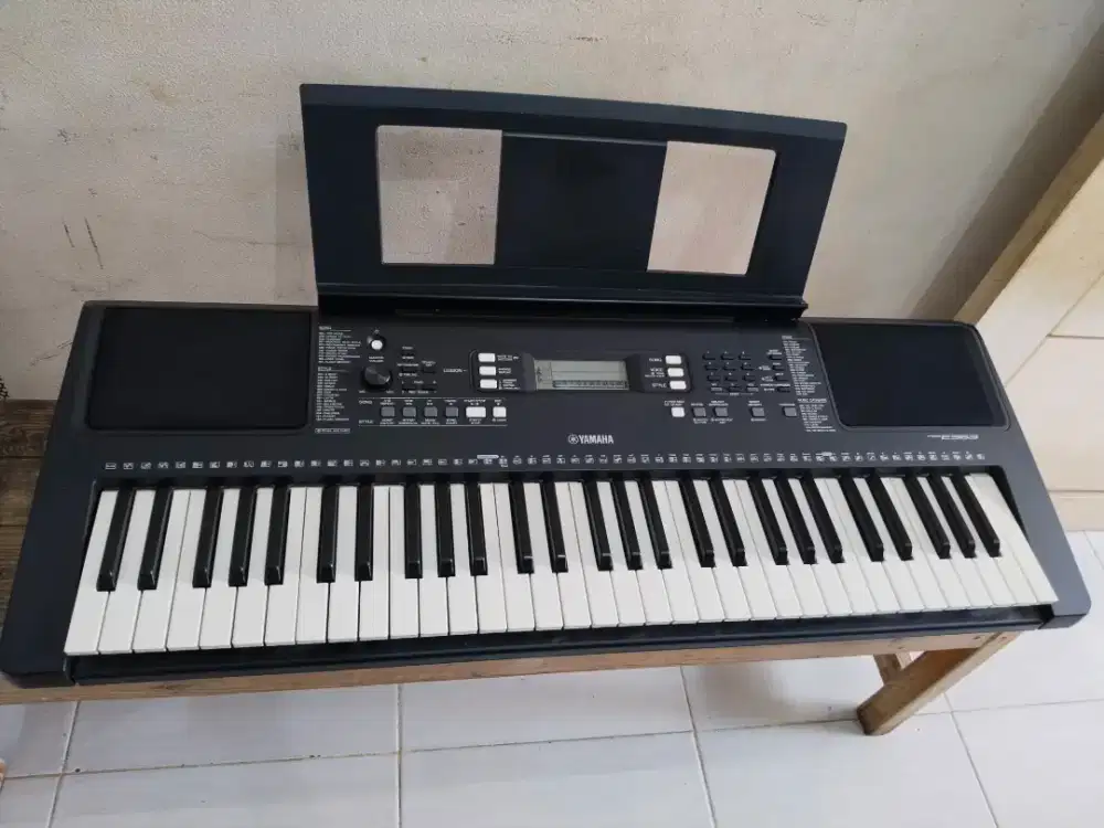 Keyboard yamaha psr e363