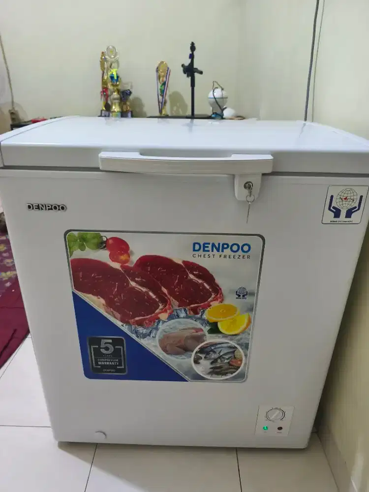 Jual cepet Freezer Ukuran Sedang